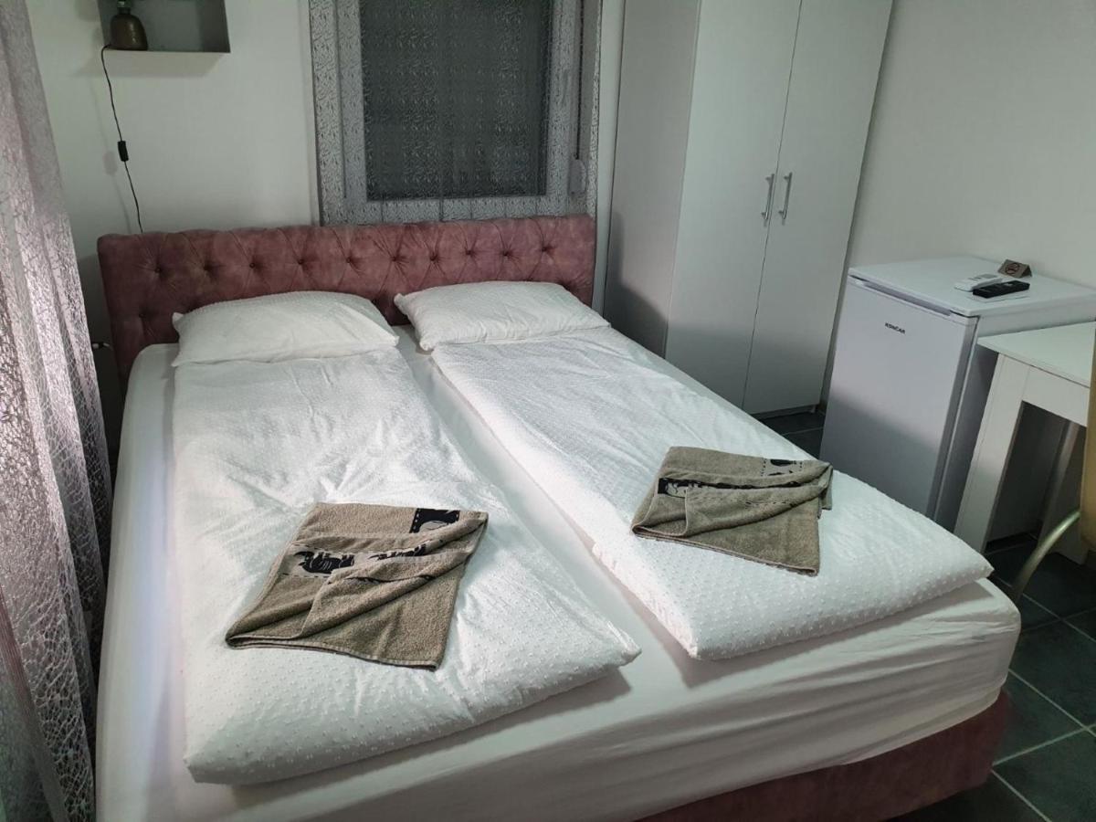 Relax Apartmani Кладово Екстериор снимка